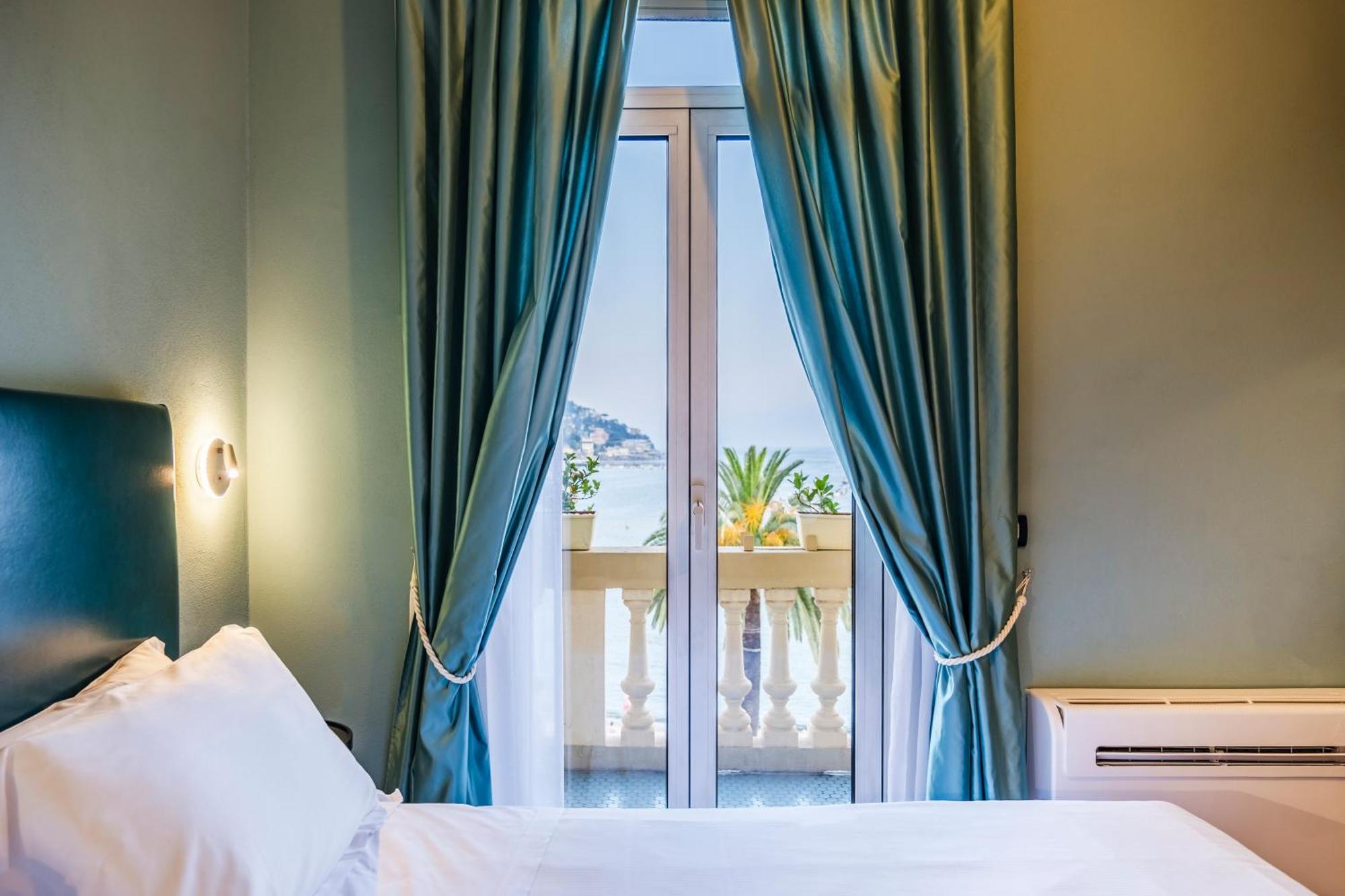 Rosabianca Boutique Hotel Rapallo Exterior photo